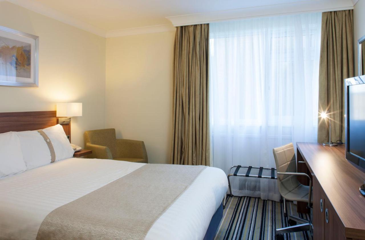 Holiday Inn Warrington By Ihg Экстерьер фото